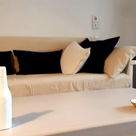 Holiday home Secret Traditional House